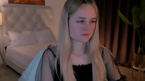 Debora online show from October 15, 3:50 am