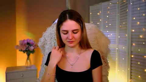 Snapshot of deboralarson chatting on February 8, 8:18 am Debora online show from February 8, 8:18 am