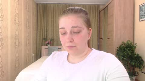 debramust online show from December 11, 2:22 pm