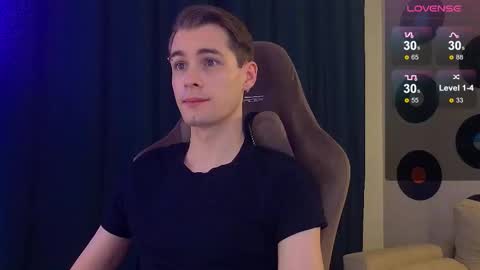 Snapshot of debugmee chatting on November 28, 2:53 pm Samuel online show from November 28, 2:53 pm