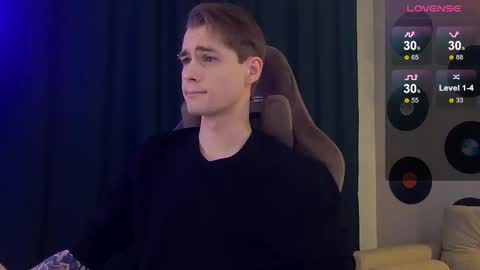 Snapshot of debugmee chatting on November 30, 4:11 pm Samuel online show from November 30, 4:11 pm