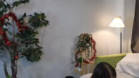 Lily online show from January 15, 8:41 am