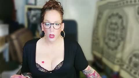 Deeliah online show from December 14, 1:50 am