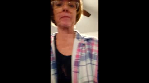 deelightful4you online show from April 20, 1:52 am