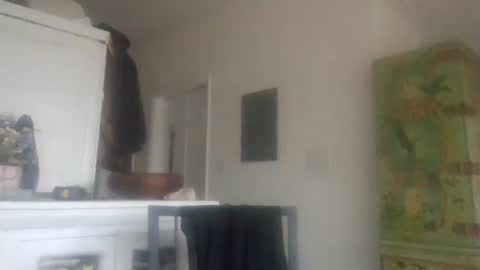 Snapshot of deepdiveme chatting on February 3, 12:54 pm deepdiveme online show from February 3, 12:54 pm