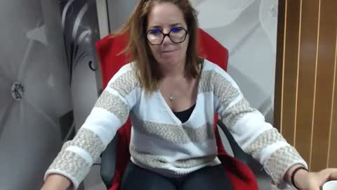 hi guys i m a cute milf i m here for good time and nice people pls be respectfool and enjoy me online show from February 2, 10:47 am
