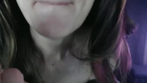 Snapshot of deessedivine chatting on November 13, 4:06 pm KamiDevi online show from November 13, 4:06 pm