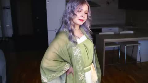 call me Kate or kitty Kate online show from November 10, 4:55 am