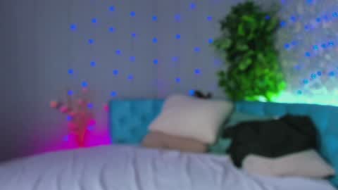 deficitt online show from January 19, 9:45 pm