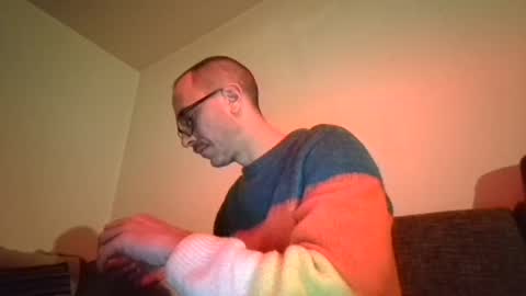 Snapshot of degrandis chatting on November 16, 3:23 am Luka Magic online show from November 16, 3:23 am