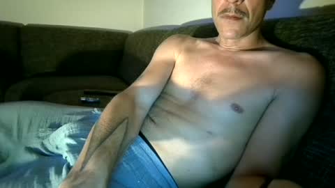 Snapshot of degrandis chatting on July 3, 9:54 pm Luka Magic online show from July 3, 9:54 pm