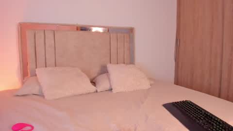 Snapshot of deisy_queen chatting on June 7, 1:26 pm Ricarda online show from June 7, 1:26 pm