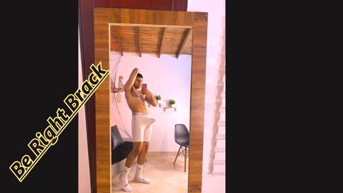 Snapshot of deivy_gram chatting on December 6, 7:21 am DEIVY online show from December 6, 7:21 am