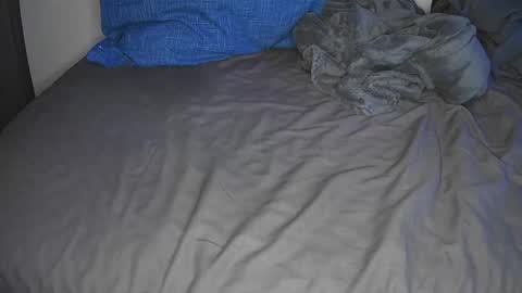 Deku  izuku3498 online show from February 11, 9:31 pm