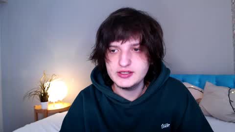 Alex online show from April 17, 7:06 pm