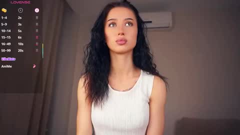 Hello everyone Im Tessa Make yourself comfortable. Were going to have fun together  online show from November 23, 7:19 am