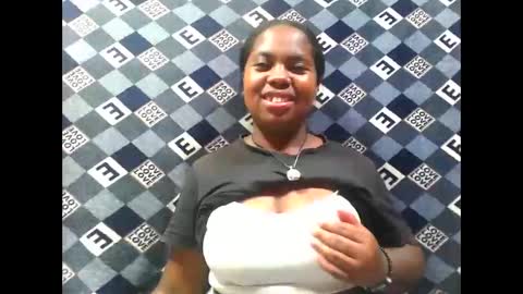 deliah712909 online show from November 1, 5:26 pm