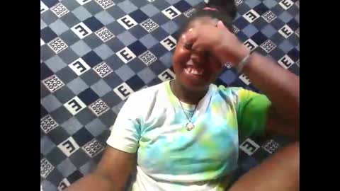 deliah712909 online show from November 13, 6:12 am