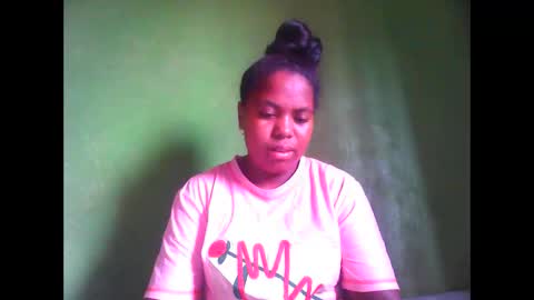 deliah712909 online show from January 7, 6:05 am