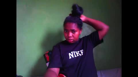 deliah712909 online show from January 17, 4:06 am