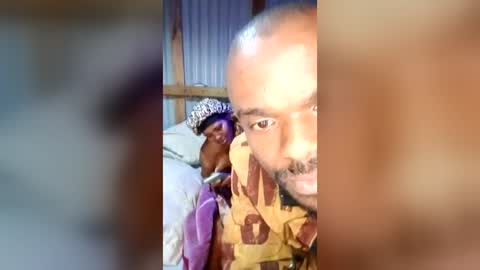 Snapshot of delicious34875 chatting on July 24, 5:44 pm Delicious Couple online show from July 24, 5:44 pm