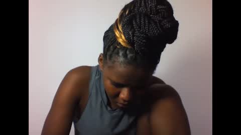 Snapshot of deliciousbabe01 chatting on February 1, 10:47 am EVAH online show from February 1, 10:47 am