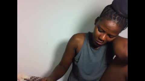 Snapshot of deliciousbabe01 chatting on February 2, 4:38 pm EVAH online show from February 2, 4:38 pm