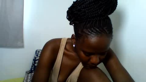 Snapshot of deliciousbabe01 chatting on July 14, 6:07 am EVAH online show from July 14, 6:07 am