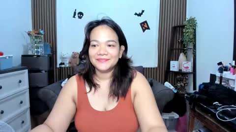 delightfulcurvy online show from November 6, 2:23 am