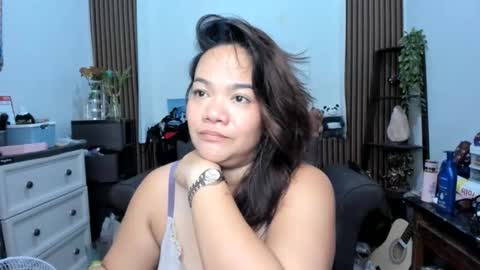 delightfulcurvy online show from November 22, 11:09 am