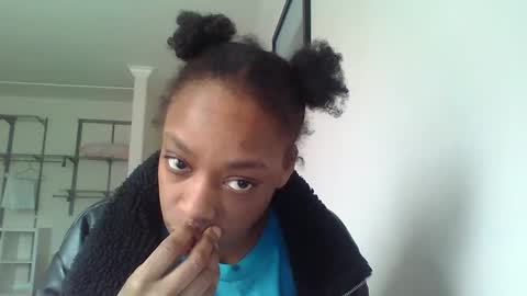 delightfuldark online show from February 6, 11:26 pm