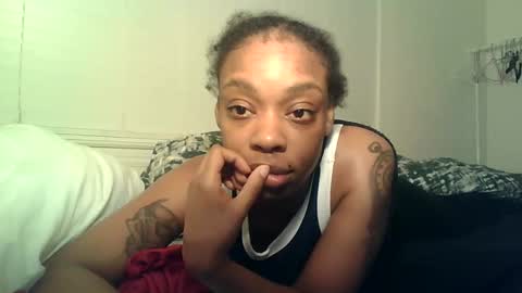 delightfuldark online show from February 22, 4:40 am