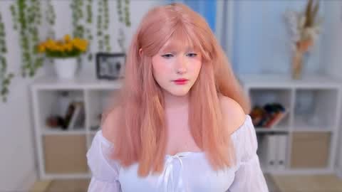 Delilah or Laila online show from April 5, 9:56 pm