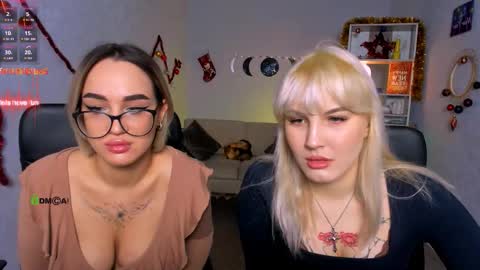 Snapshot of delina_rey chatting on January 8, 6:48 am Deli online show from January 8, 6:48 am