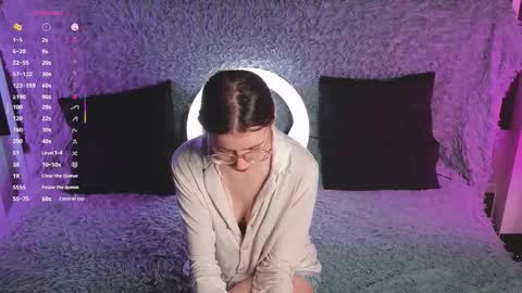 Rochel online show from December 14, 4:56 pm