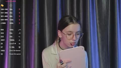 Rochel online show from December 21, 4:03 pm