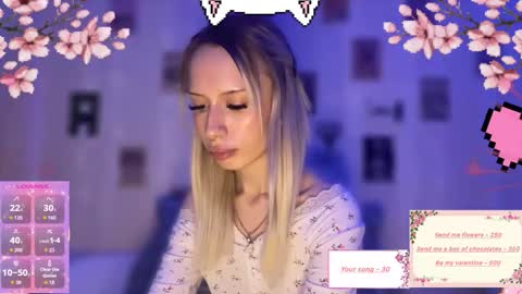 Della online show from February 13, 12:34 pm