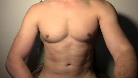 Snapshot of dellamoro chatting on May 12, 12:02 pm dellamoro online show from May 12, 12:02 pm