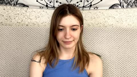 Sia online show from April 4, 1:30 pm