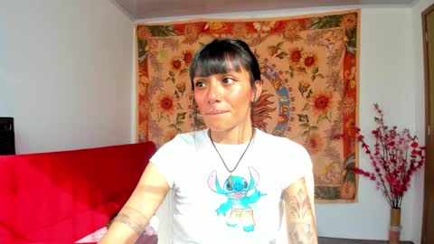 Snapshot of demeter__ chatting on November 30, 1:15 pm demeter__ online show from November 30, 1:15 pm