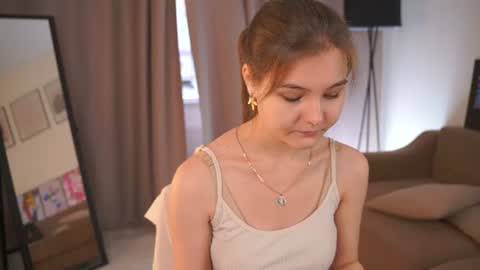 Snapshot of demetricekanady chatting on June 30, 4:13 am Hi my name is Sari nice to see you in my Room online show from June 30, 4:13 am