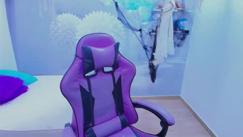 DEMI online show from November 1, 12:29 pm