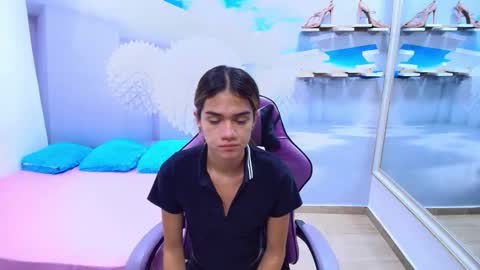 DEMI online show from April 9, 11:59 am