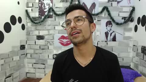 demian_val_4 online show from December 16, 10:56 pm