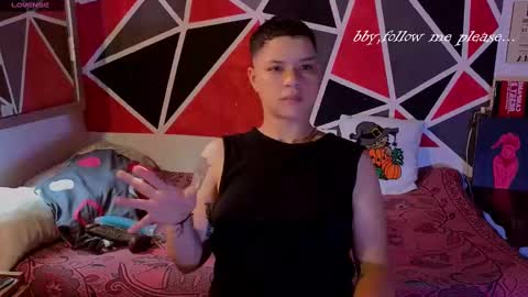 Snapshot of demimoore222 chatting on November 3, 8:43 pm DEMI online show from November 3, 8:43 pm