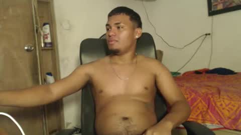 Snapshot of demol_latin chatting on November 6, 5:36 pm MASTER DAV online show from November 6, 5:36 pm