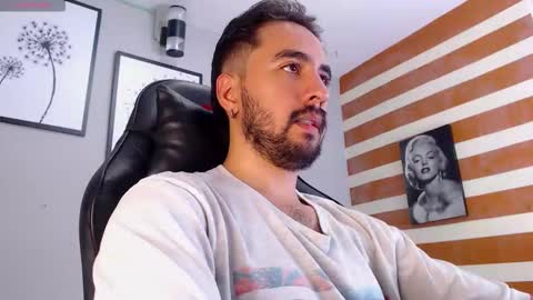 Demon Salvatore online show from October 10, 1:15 am