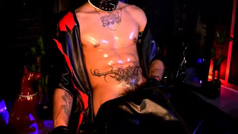 Snapshot of demonkush_ chatting on November 8, 6:57 am DemonKush online show from November 8, 6:57 am