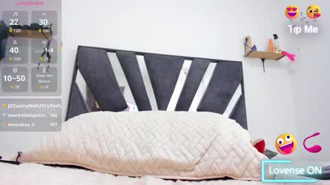 Snapshot of demy_rhoades chatting on November 8, 2:56 am Demy online show from November 8, 2:56 am