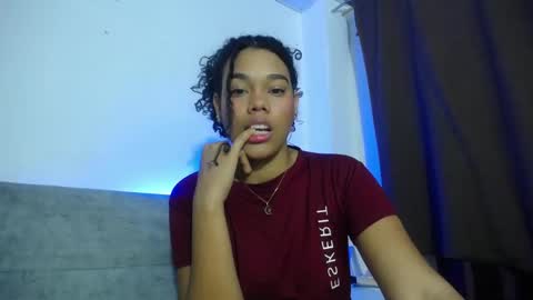 Snapshot of dena_k_ chatting on November 23, 10:15 am Dena k s online show from November 23, 10:15 am